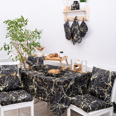 Скатерть декоративная  145х145 "Радушная хозяйка (Традиция)" (Мрамор)