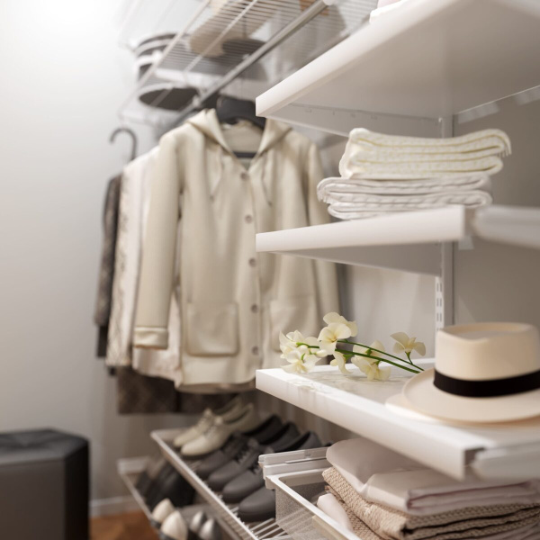 Большая гардеробная в прихожую