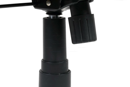 Офисное кресло Leo B chrome Leo B РС900 хром Ткань сетка голубая 650.00х270.00х850.00