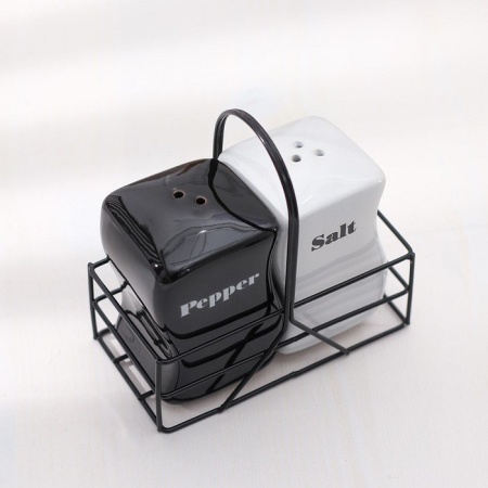 Набор для специй на металл подствавке 2 шт "Инь-янь" солонка, перечница 4106091