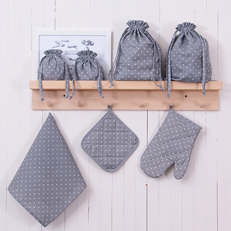 Прихватка квадратная 20х20 "Радушная хозяйка (Традиция)"Tpanuuua (Горошек серый) НЕ ЗАБИВАТЬ