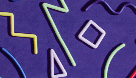 Кресло компьютерное детское Бюрократ CH-W356AXSN/STICK  ткань фиолетовая с рисунком  Sti 590*585*280